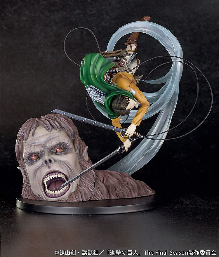 Attack on Titan - Scale Figure "Levi vs Beast Titan ver."