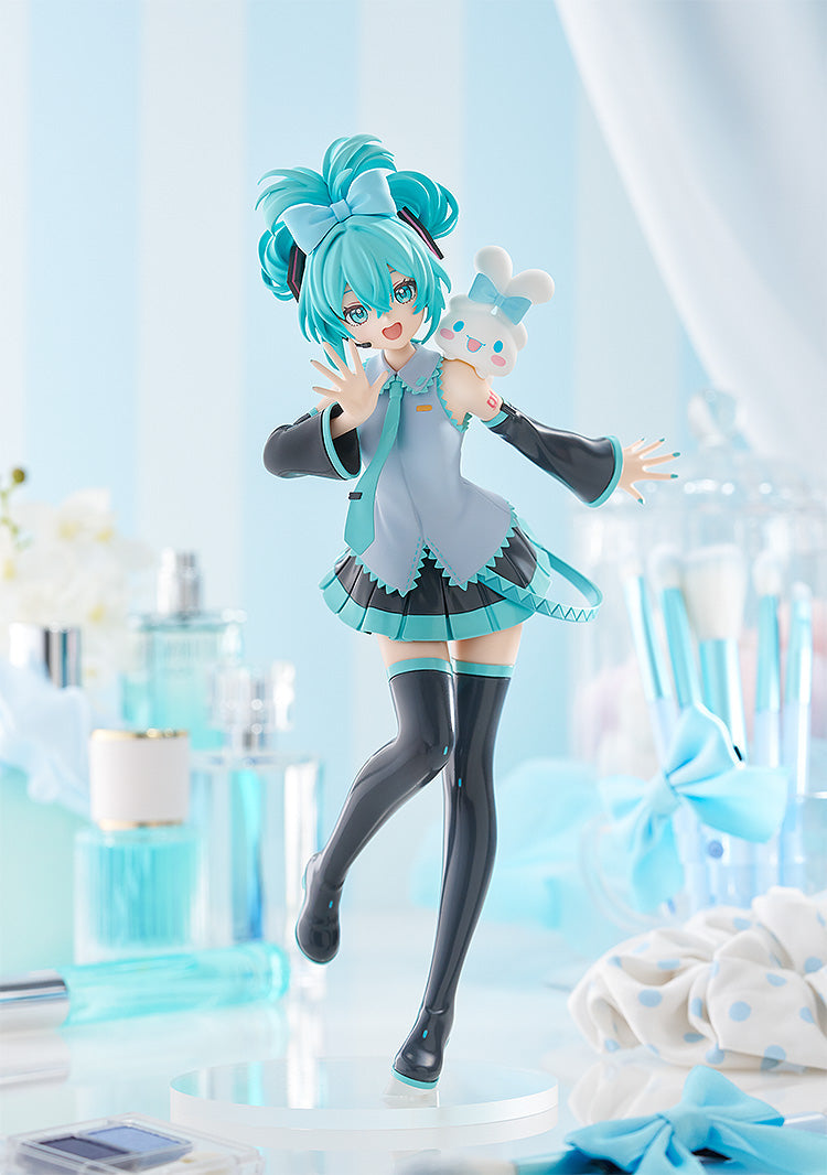 Hatsune Miku x Cinnamoroll - POP UP PARADE Hatsune Miku: Cinnamoroll Collaboration Ver. L Size Figure