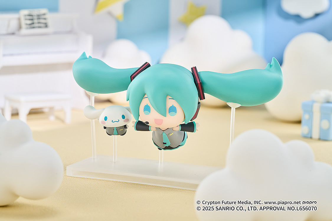 Collectible Figure Hatsune Miku x Cinnamoroll (Boxset)