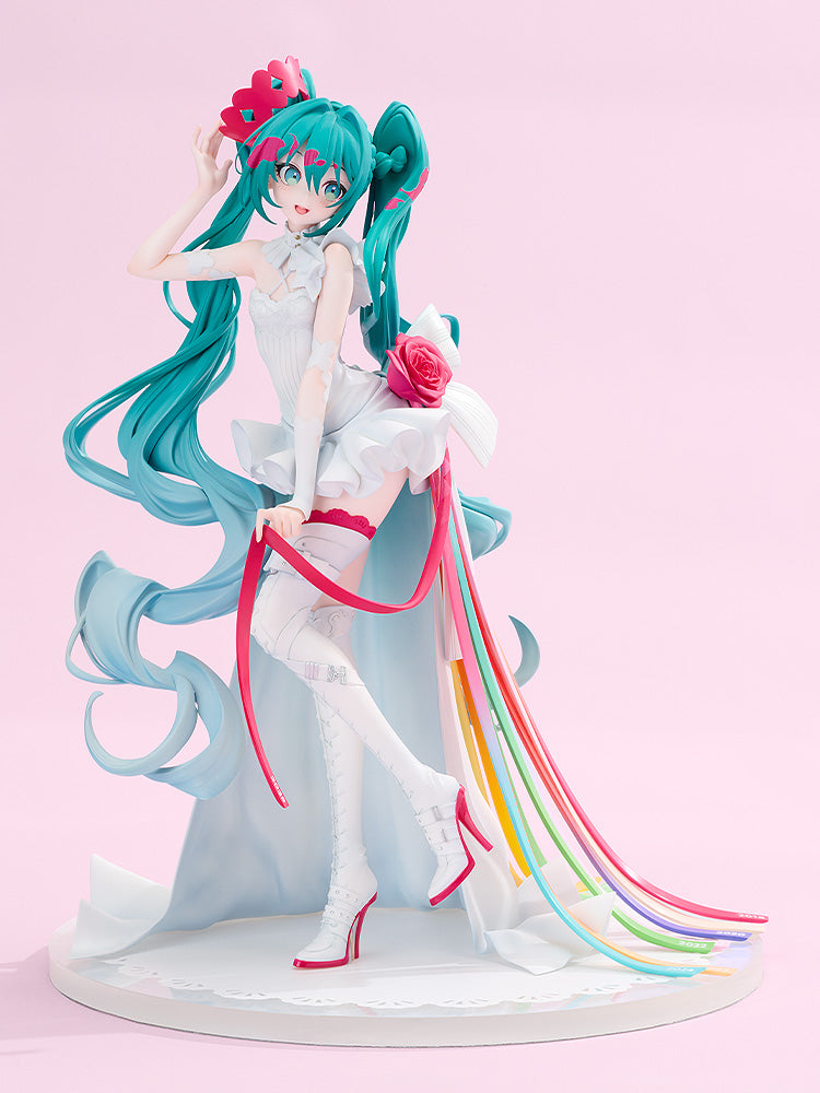 GOOD SMILE RACING - G.S. Collection Racing Miku: 15th "Rhapsody" 2010-2025 1/7 Scale Figure