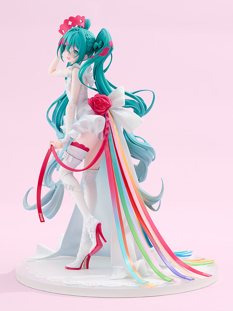 GOOD SMILE RACING - G.S. Collection Racing Miku: 15th "Rhapsody" 2010-2025 1/7 Scale Figure