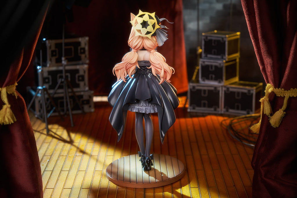 Blue Archive - Mari (Idol): Memorial Lobby Ver. 1/7 Scale Figure